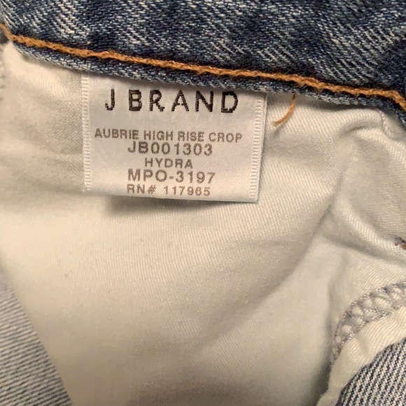 NWT Joe’s Jeans Capris (Aubrie High Rise-Crop Boot Style) Size 28 - Picture 8 of 11